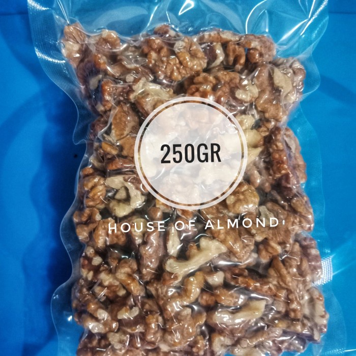 

Kacang Walnut Roasted 250gr (matang)