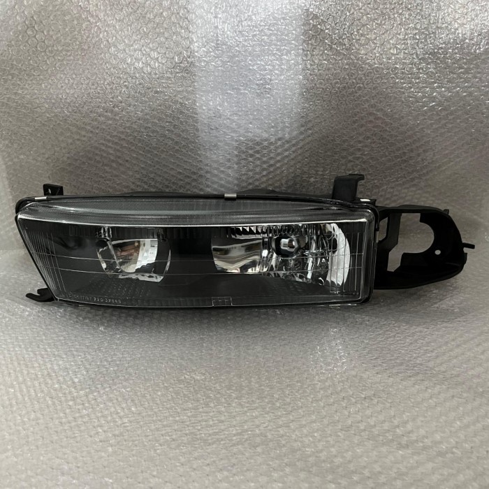 Headlamp Lampu Depan Mitsubishi Galant Hiu V6 24