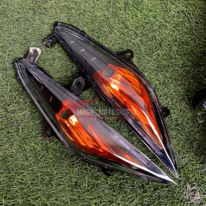 REFLEKTOR SET SEN STOPLAMP BEAT KARBU CUSTOM