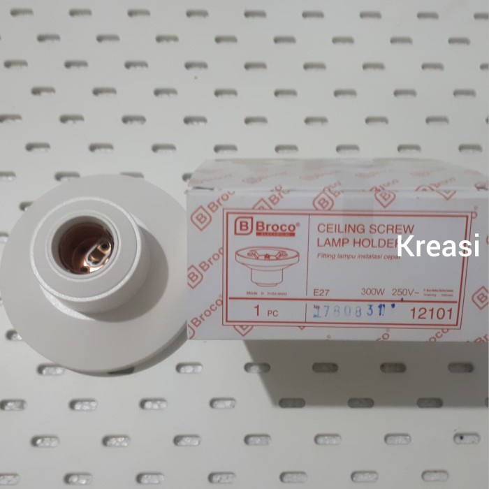 FITTING KAP LAMPU PLAFON BROCO LUX 12101 - PUTIH