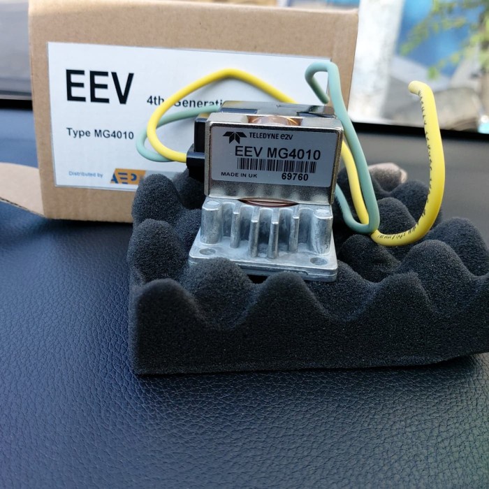 Magnetron MG4010 X BAND / Magnetron Radar Furuno 2117 , 2115