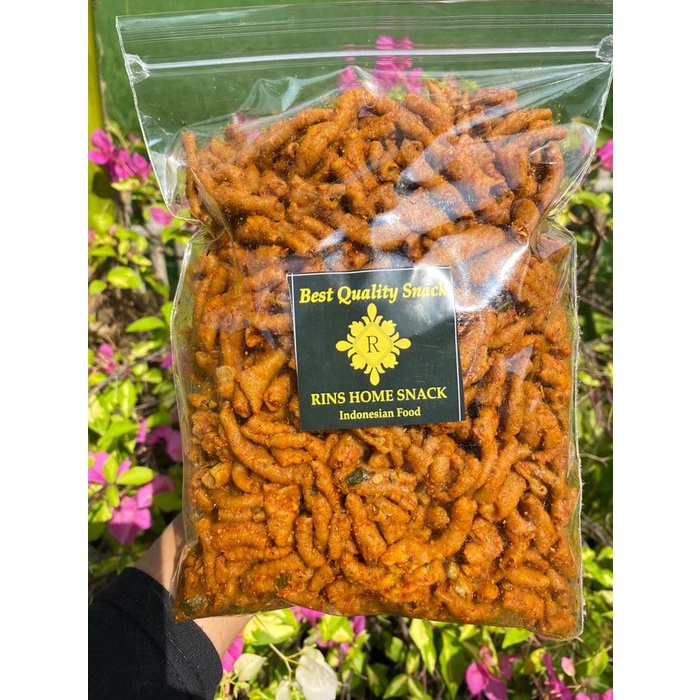 

JTTOP" KRIPIK USUS AYAM CRISPY EXTRA PEDAS DAUN JERUK 500GR TERLARIS CUBE UNFLAVORED