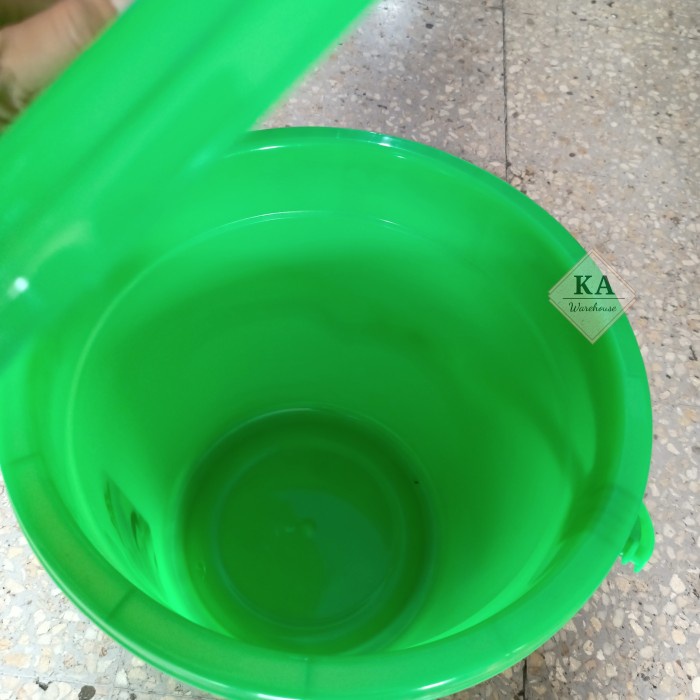 New Ember Plastik 4 Galon Warna dengan Tutup / Ember Plastik 4 galon+tutup Berkualitas