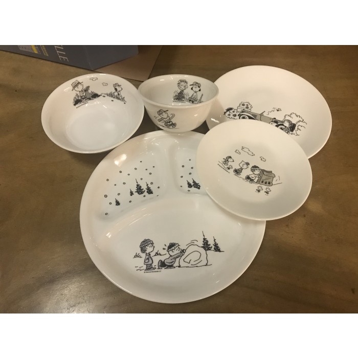 LANGSUNG DIPROSES snoopy corelle plate set 5 pcs / piring snoopy / mangkok snoopy