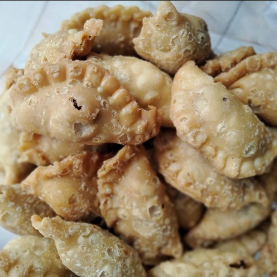 

Cemilan Pastel Rasa Abon Sapi Khas Cirebon 1kg / Snack Kiloan/Makanan