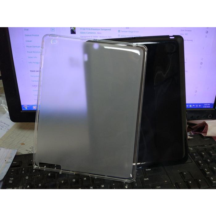 IPAD 2 / 3 / 4 ANTI SKID SOFT SILICONE TPU PROTECTION CASE