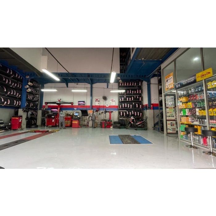 Limited.. Ban Gt Champiro Hpy 215/55 R17 - Gt Radial Champiro Hpy 215/55R17