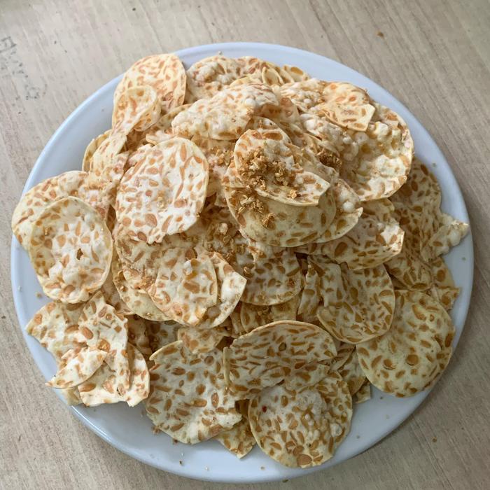 

TERBARU Kripik Tempe Sagu Bumbu Ketumbar Berat 250grm dan 500grm - Snack Makanan Ringan - Food RB951