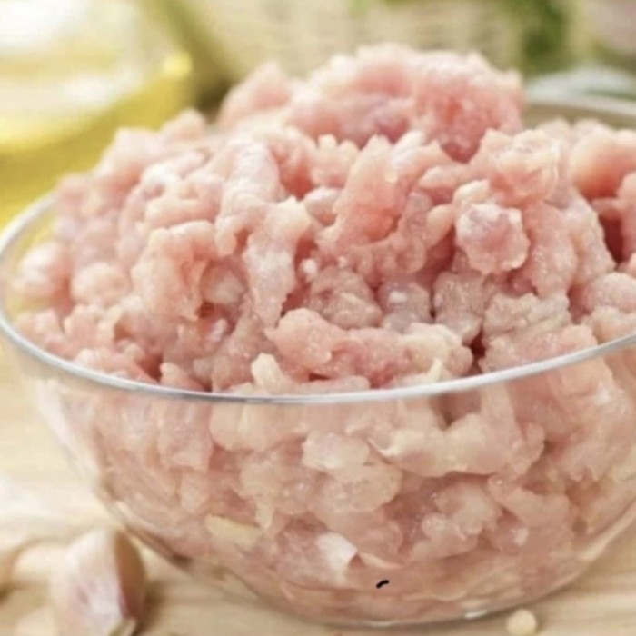 

Lezat- paha ayam giling cincang halus fresh n frozen