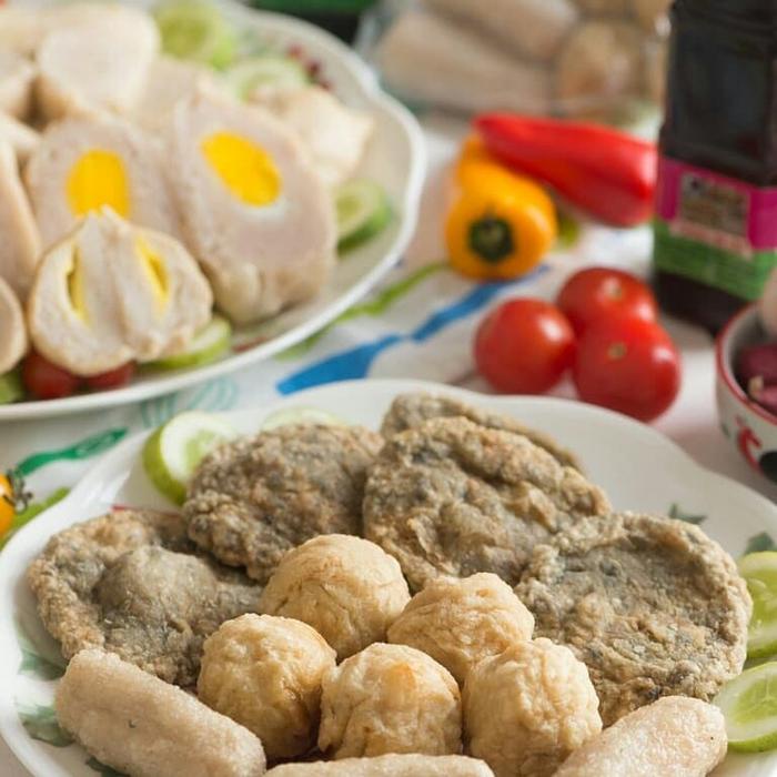 

Lezat- PEMPEK PALEMBANG KECIL PAKET CAMPUR ISI 30PCS + CUKO