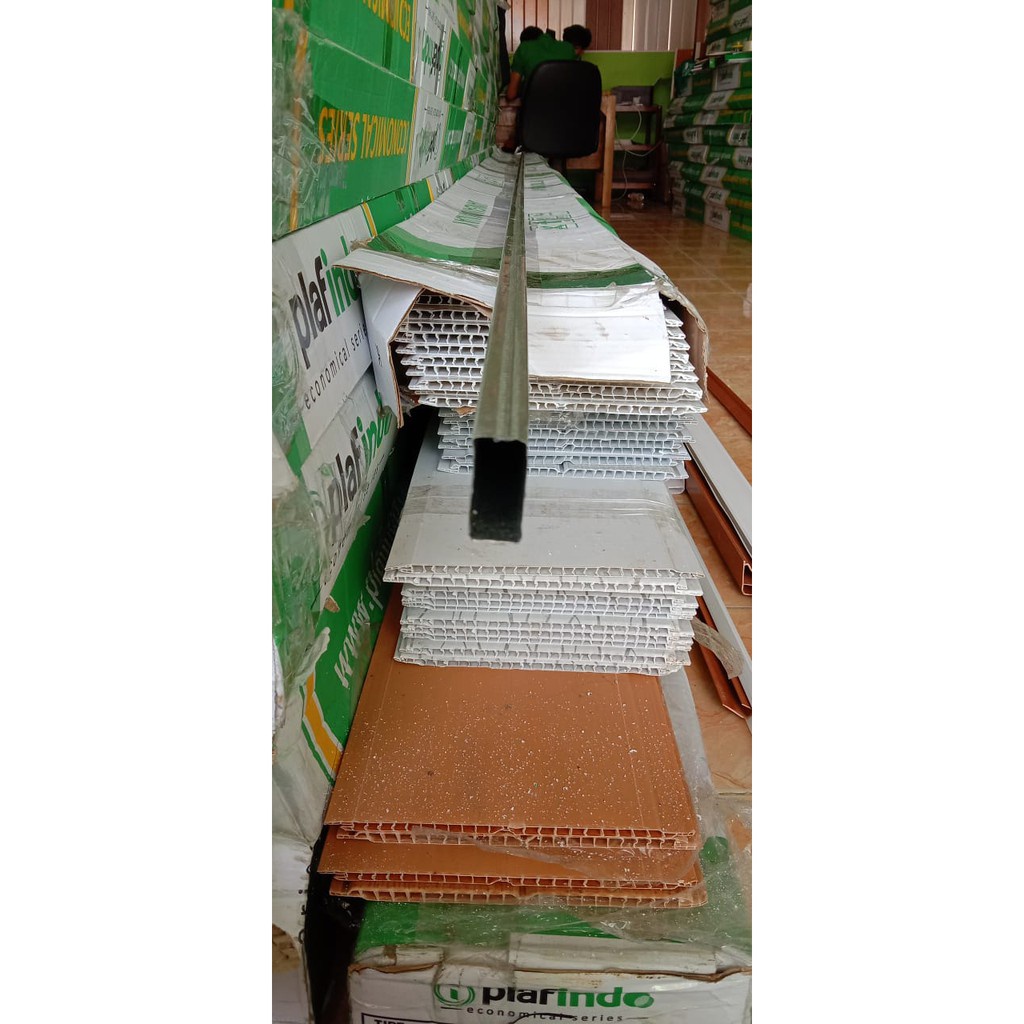 Holo Rangka Pemasangan Plafon Ukuran 2X3 Cm