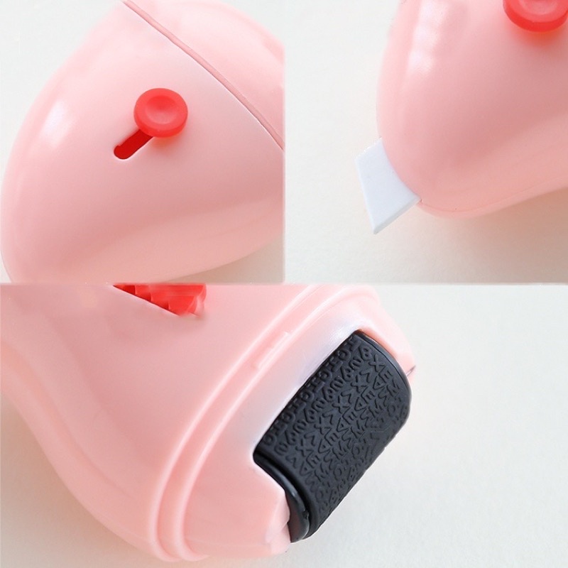 

Cutter 2 In 1 Roller Stamp / Stempel Penghapus Resi / Cutter Pembuka Paket / Penghapus Resi Paket