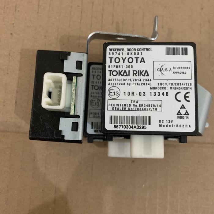 Receiver Door Control Modul Door Lock Bagasi Innova Fortuner Hilux Ori