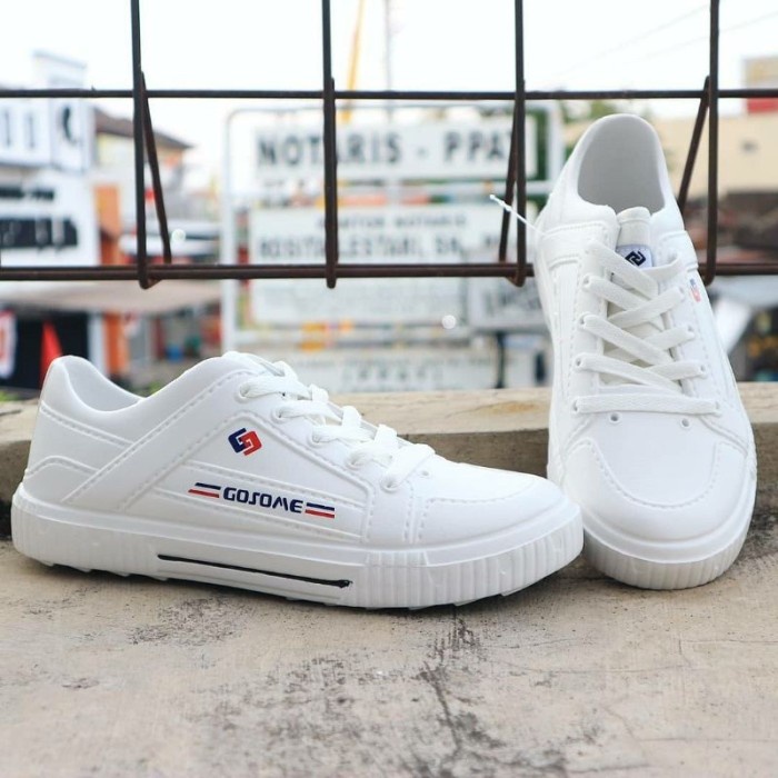 SEPATU SLOP tali FULL KARET HITAM ANTI AIR gosome