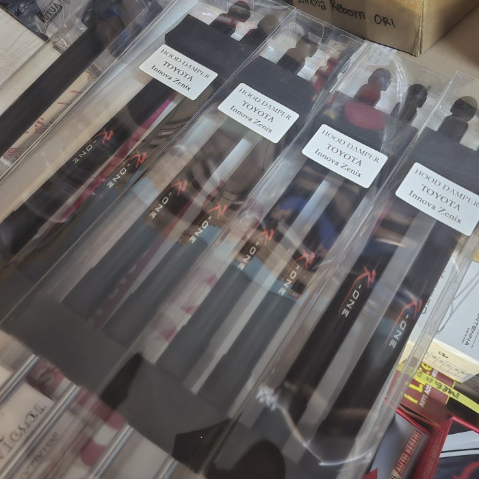 Murah Hood Dumper Depan / Shock Kap Mesin Innova Zenix