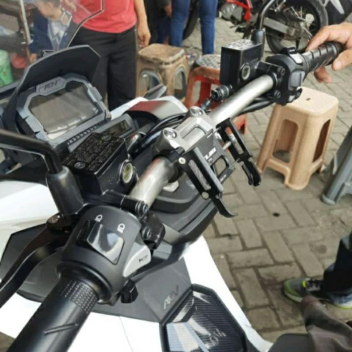 Najwa Gadget Phone Holder Gub P30 Aluminium Alloy Pnp Adv 160