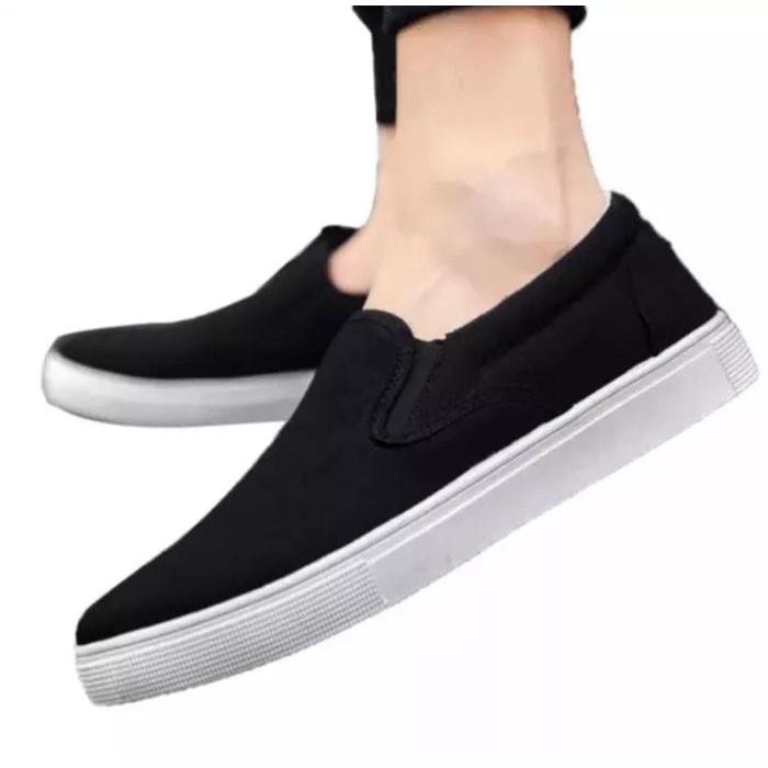 Tapak- Promo Guncang Sepatu Kets Santaai Slip-On Sample Tanpa Tali Flat Shoes Sneakers Pria