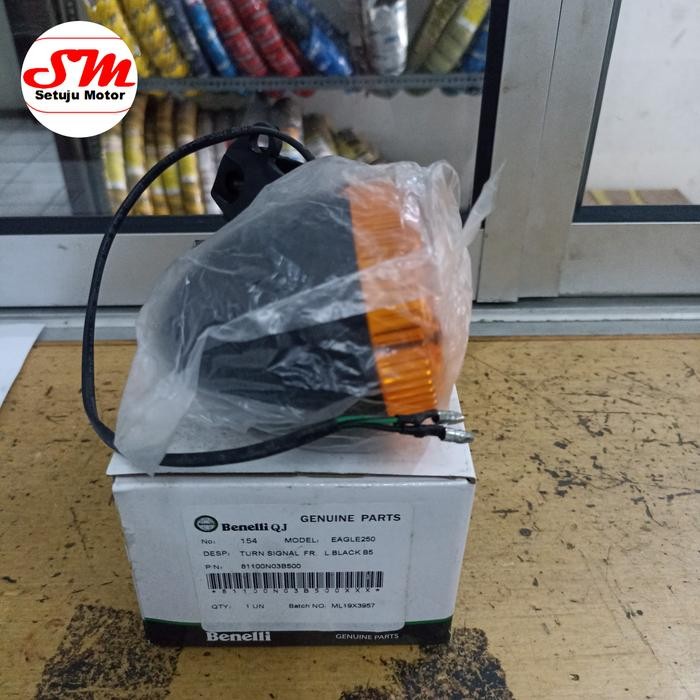 PREMIUM Lampu sen depan kiri Benelli Patagonian Eagle 250 Original