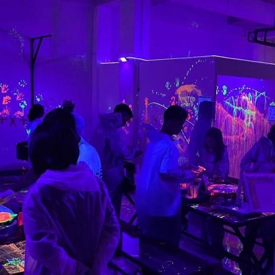 

TERLARIS Neon Green Tempera Washable Paint for Kids by MAKERS 250ml