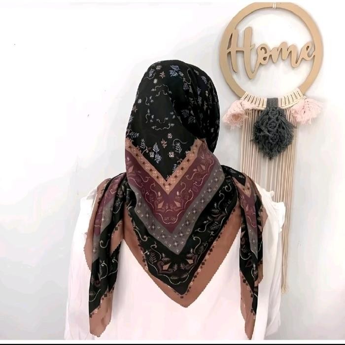 cantikk- Kerudung Segiempat Voal Premium Best Seller Jilbab Lembut Muslim Square Sutra Mutiara -