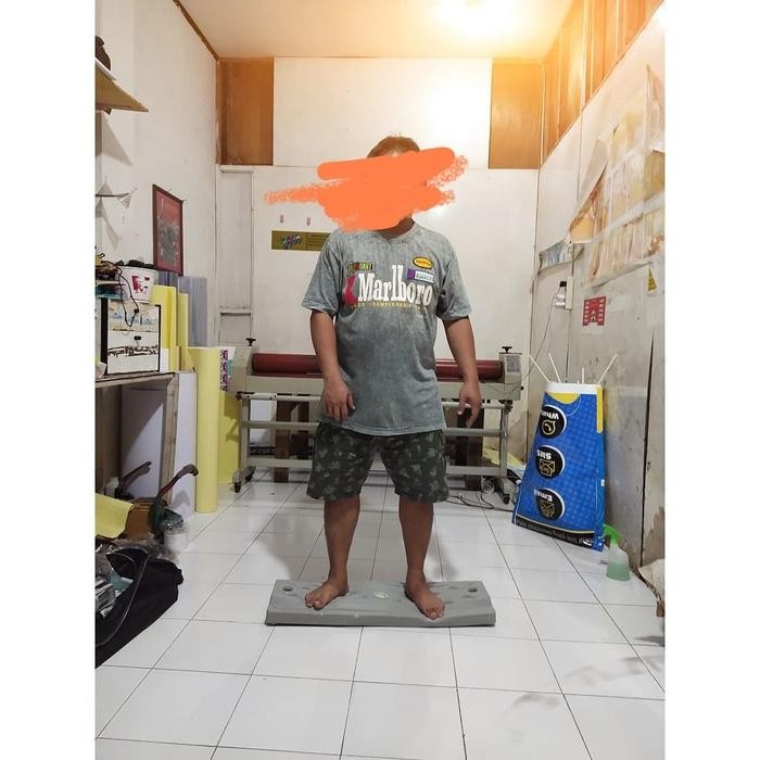 

Standing Door Frame Uk 60 X 160 ( Bisa Di Isi Air Air )