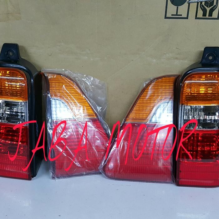 Paling Laris Lampu Belakang Kijang-Lampu Stop Kijang Kapsul 2003-2004 Tyc Taiwan