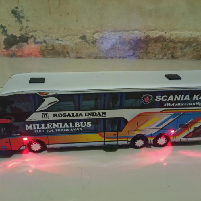 Miniatur Papercraft Bus Rosalia Indah #Gratisongkir