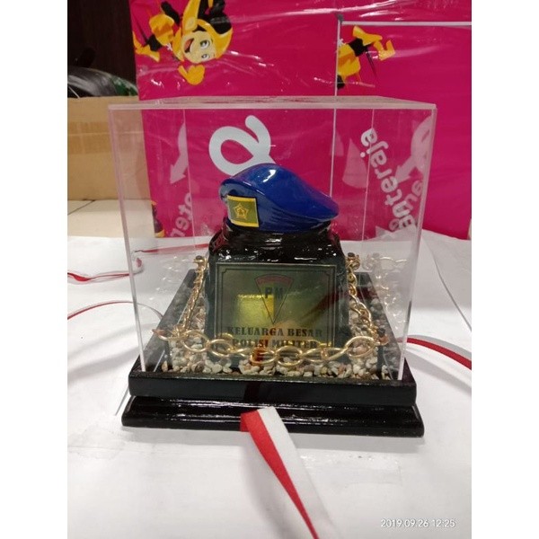 Miniatur Baret Polisi Militer Patung miniatur mobil Baret Pm Pajangan figure kecil polisi militer