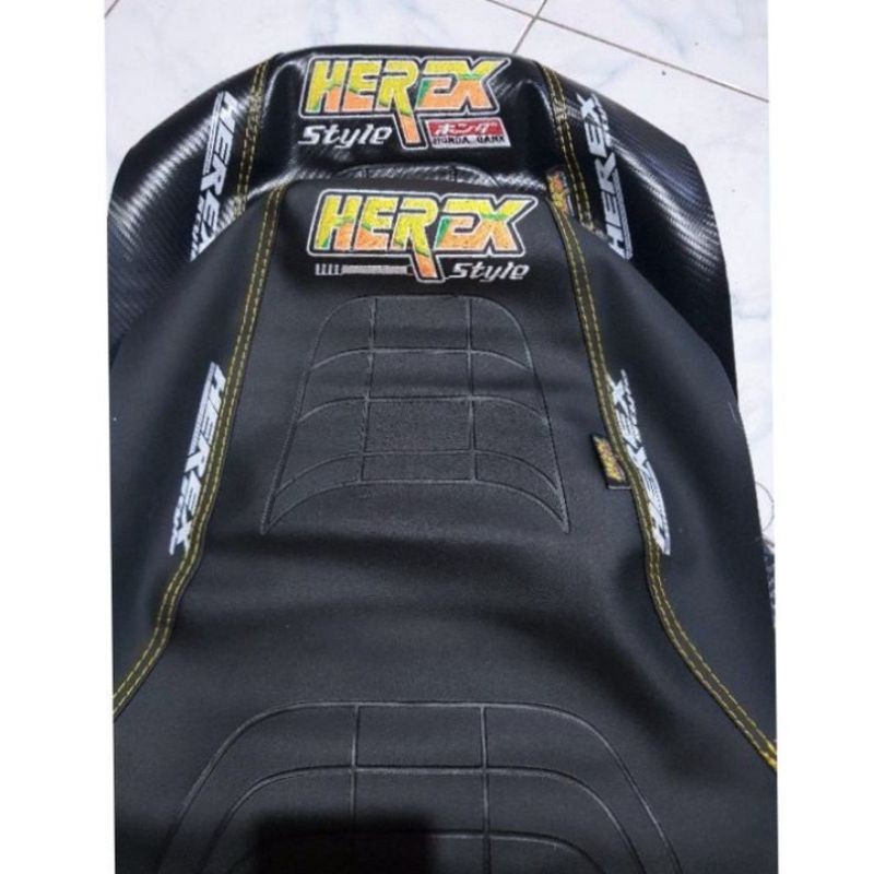 COVER SARUNG KULIT JOK HEREX STYLE MEGAPRO#VIXION#HONDA GL