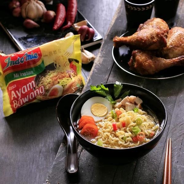 

INDOMIE AYAM BAWANG / INDOMIE KUAH AYAM BAWANG 5 PCS (1 BANDED)