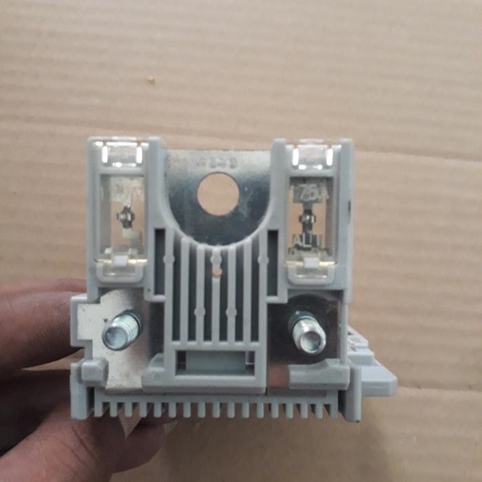 Afsheen_Fashion_ Terminal Battery Fuse (Kepala Aki Mobil Suzuki Ertiga Original