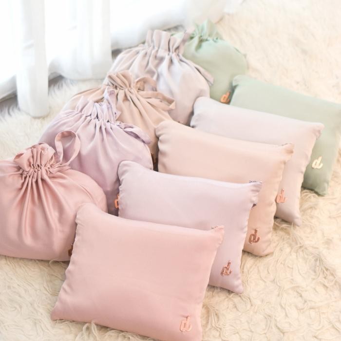 Hayat- Premium Couple Mom Kids Silk Prayer Set / Mukena Couple Ibu Anak Silky