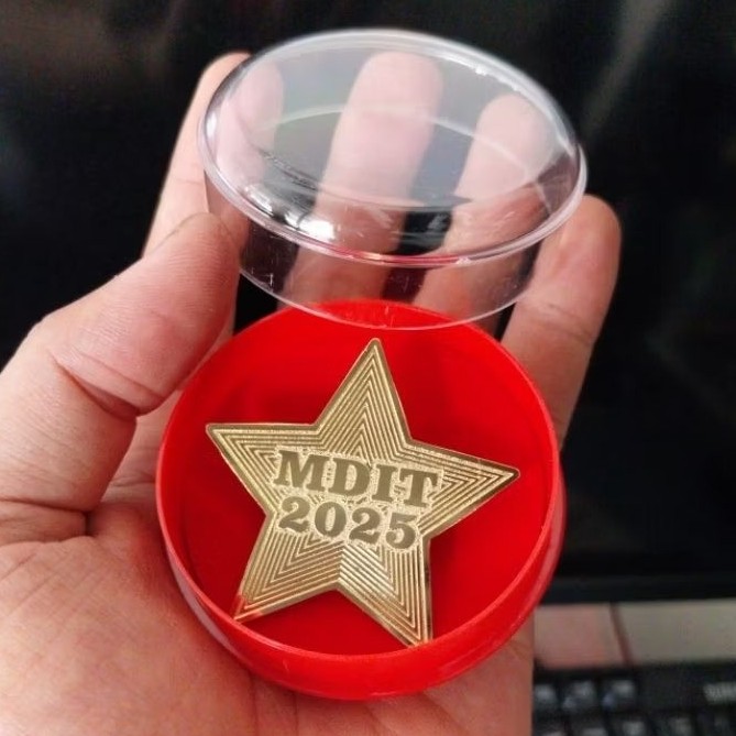 PIN LOGO_PIN LOGO + KOTAK MIKA_PIN EMAS_PIN GOLD_PIN SILVER_PIN PERAK_PIN CUSTOM_PIN KUNINGAN_PIN