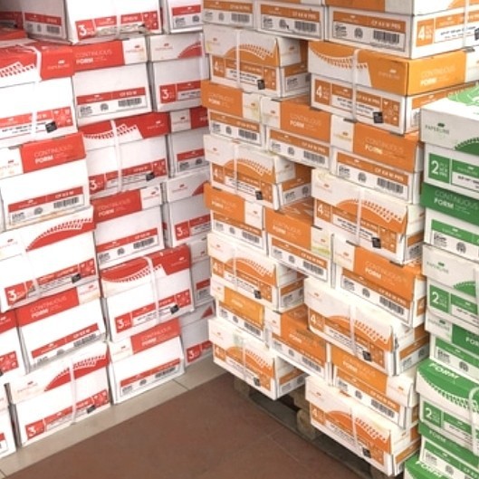 

Kertas Continous Form 2PLY (PRS) PAPER9.5" x 11" (1 lembar bagi 2)