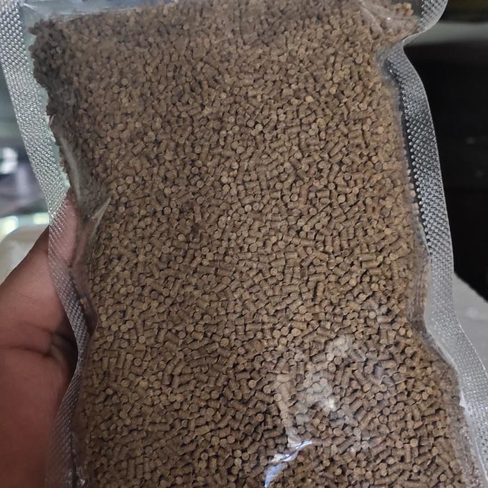 Pawretty- makanan/pelet udang lobster air tawar tenggelam