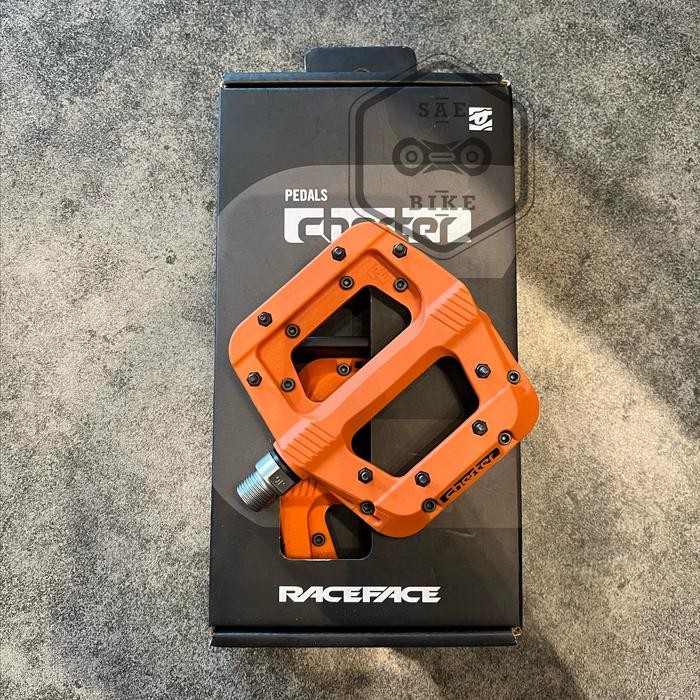 TERLARIS Raceface Pedal Chester Composite Orange