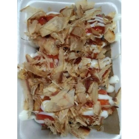 

JTTOP" KATSUOBUSHI / IKAN CAKALANG ASAP - UKURAN SEDANG (M) - 1KG NETT