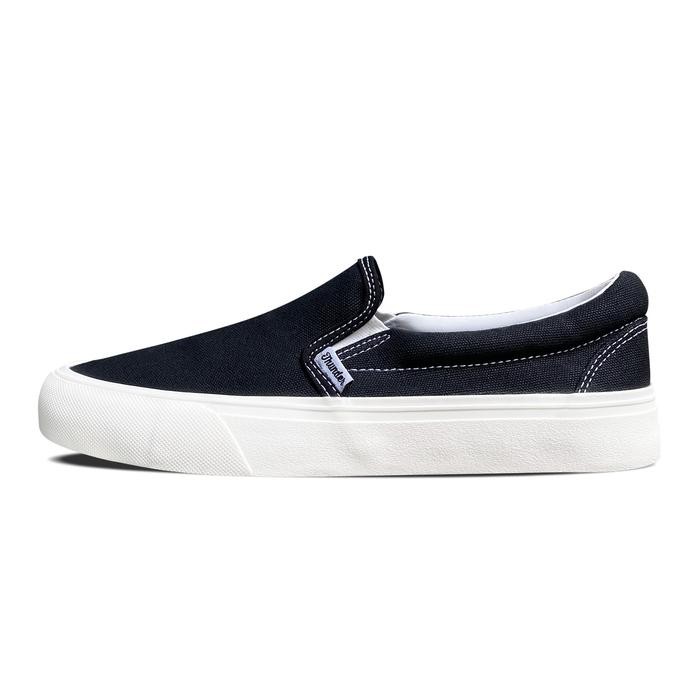Sepatu Thunderbear - Slip On Voltaire BW