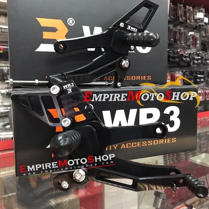 PREMIUM Footstep WR3 CBR 250 RR CBR250RR