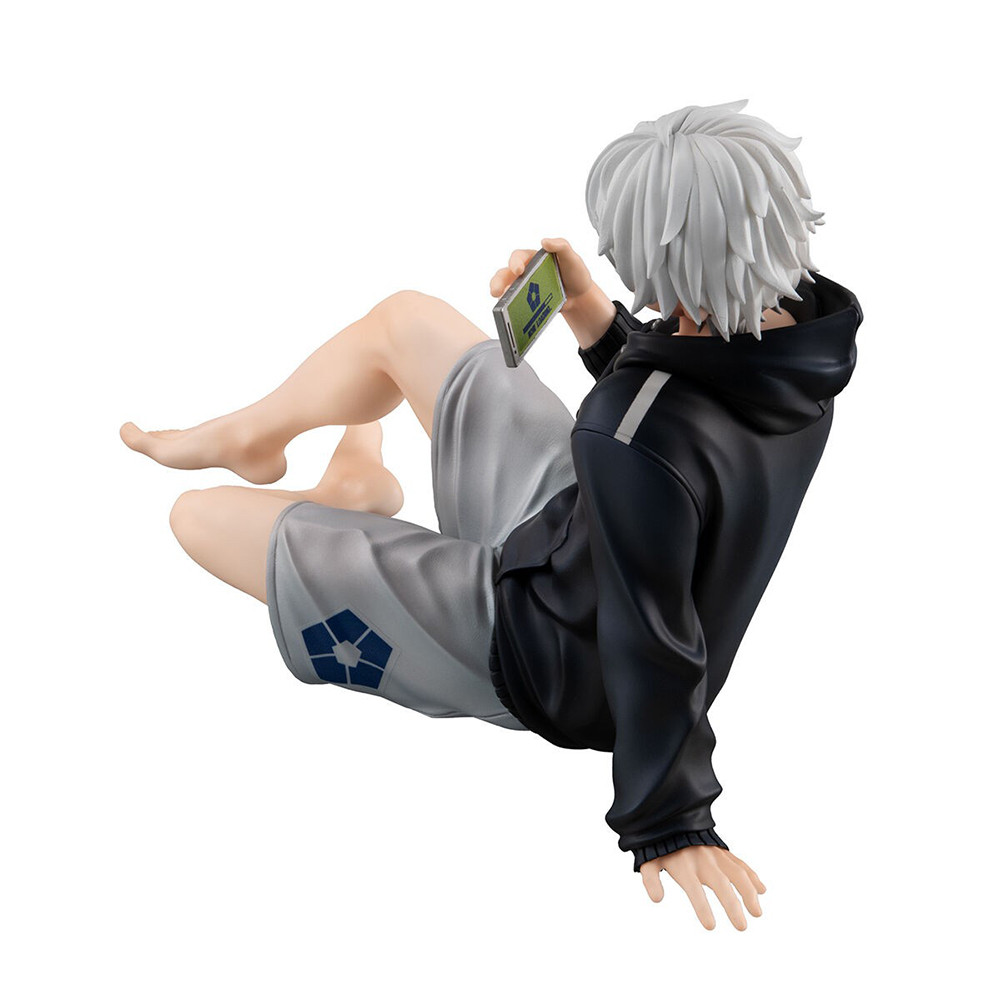 Nagi Seishiro Anime Figure Sitting Pose Action Figure Nagi Seishiro Figurine Cute Collection