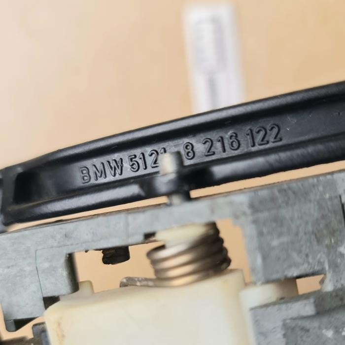 Carrier Handle Pintu Luar Kanan Bmw E46 318I 323I Original 1999-2000 Second