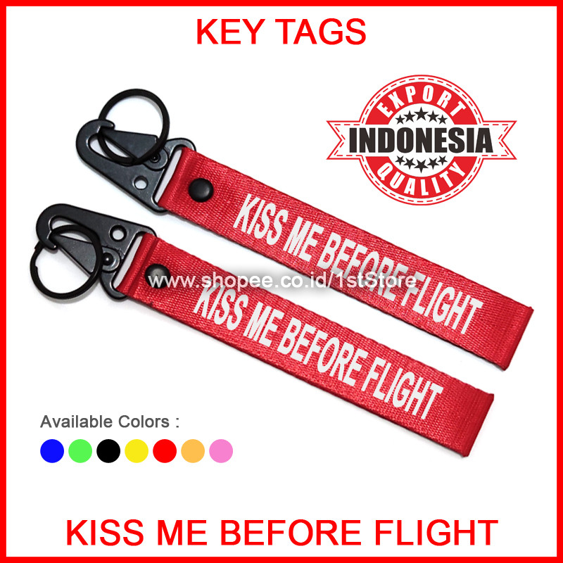 Flowpartt Gantungan Kunci Kiss Me Before Flight Premium Keychain Souvenir Hadiah Unik Aviation Id