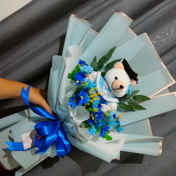 bucket bunga artificial dan boneka wisuda murah best seller