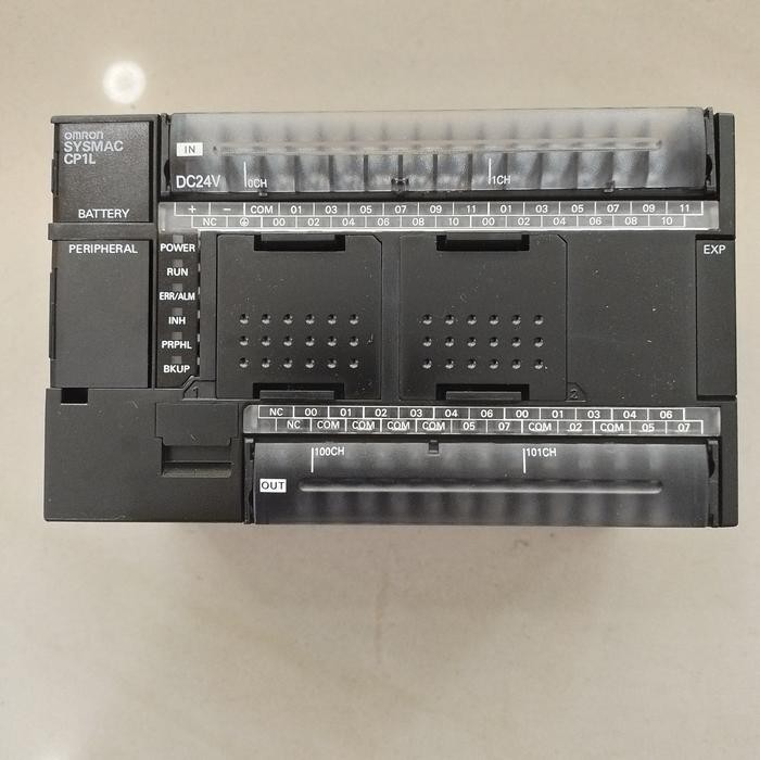 OMRON PLC CP1L-M40DR-D PLC OMRON TERLARIS