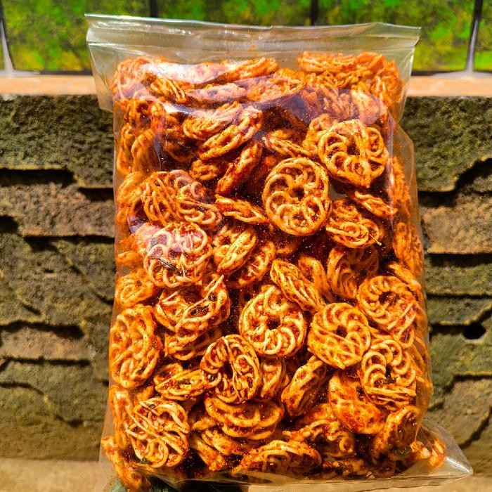 

kerupuk viral Rafael kerupuk pedo kerupuk mawar pedas daun jeruk 1kg Cemilan Instan