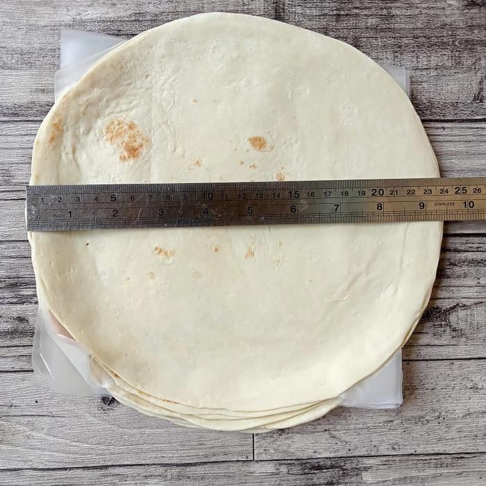 

JTTOP" KULIT TORTILA KEBAB BESAR 25CM ISI 20 LEMBAR