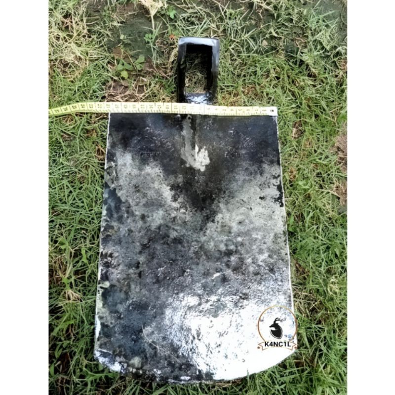 Pinan Shop Pacul Cap Mripat / Cap Mata ( Jahuri ) Asli Blitar /Cangkul Asli Wojo Isen / Lebar 20 Cm