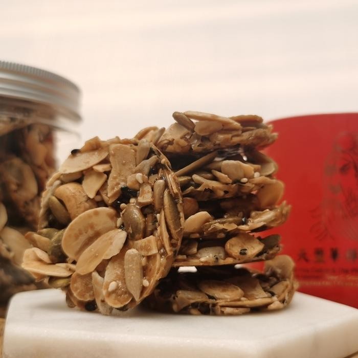 

Zuper Seeds Boost / Crunchy Nuts / Florentine Cookies
