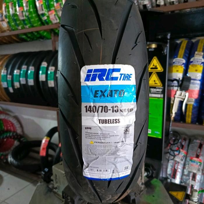 Ban luar IRC Exato 140/70-13 tubeless untuk ban nmax belakang