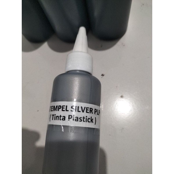 

tinta permanent warna silver WE!!!